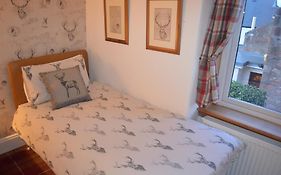 Roseneath Guest House Inverness
